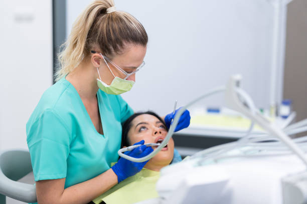 Best Broken or Cracked Tooth Emergency Dentist in Roman Forest, TX